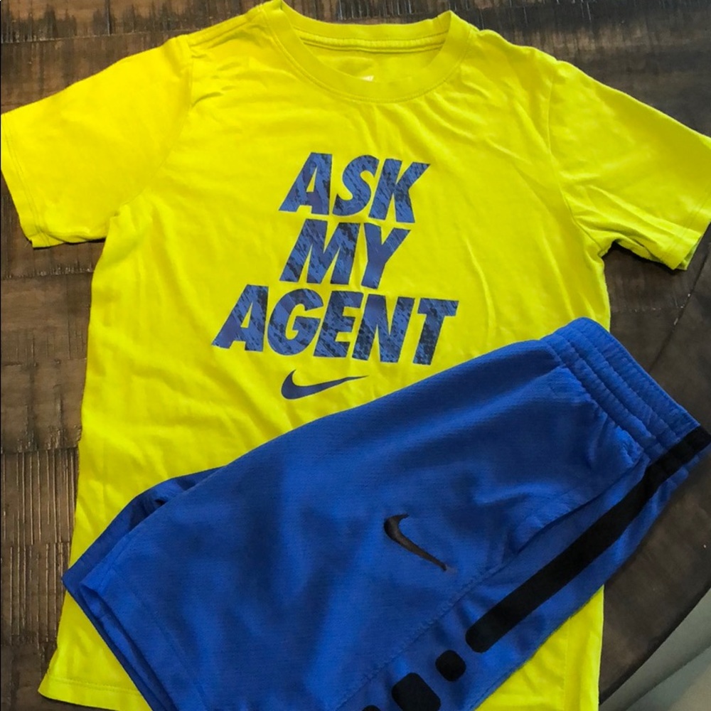 Boys Nike